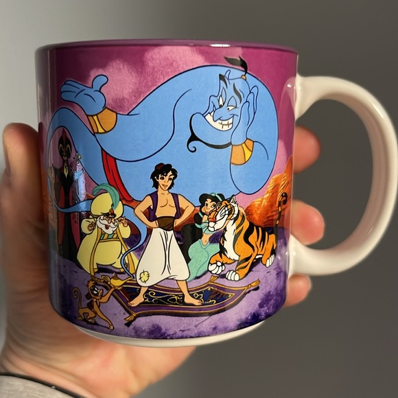 Disney Aladdin Mug Walt Disney Company Exclusive collectable Cup - Picture 6 of 6